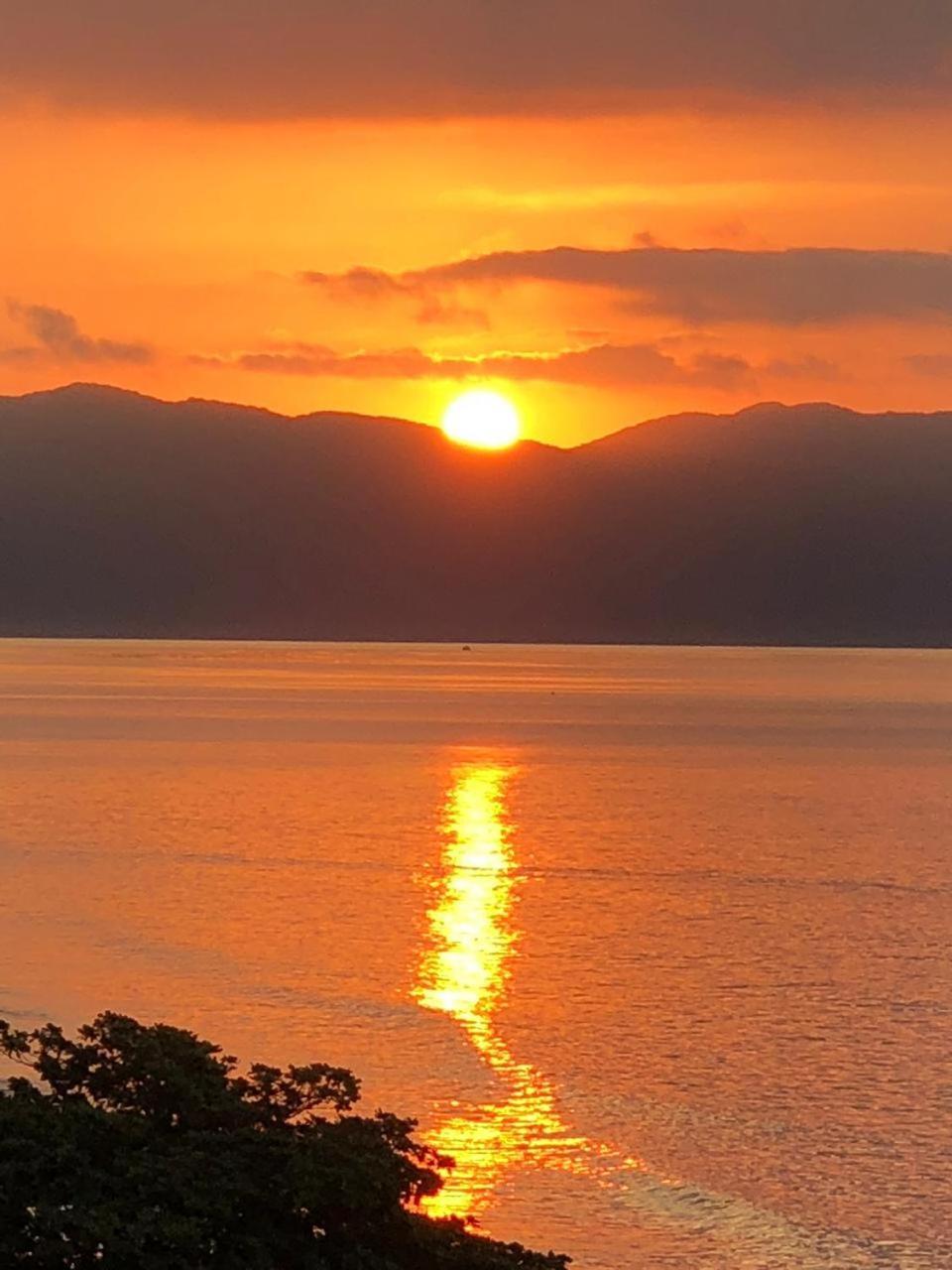 Cobertura Frente Ao Mar Apartman Florianópolis Kültér fotó