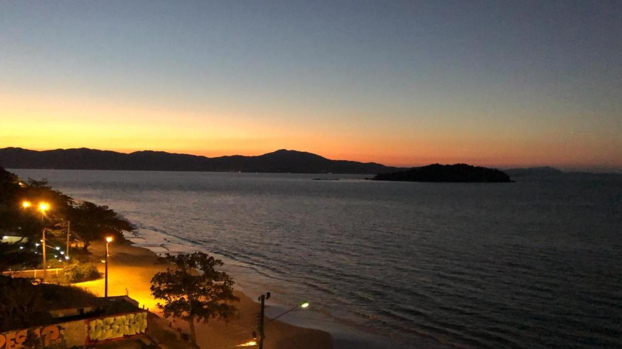 Cobertura Frente Ao Mar Apartman Florianópolis Kültér fotó