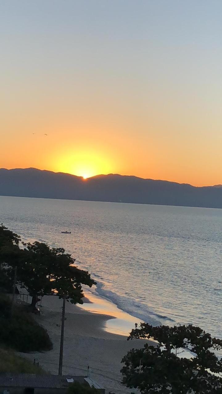 Cobertura Frente Ao Mar Apartman Florianópolis Kültér fotó