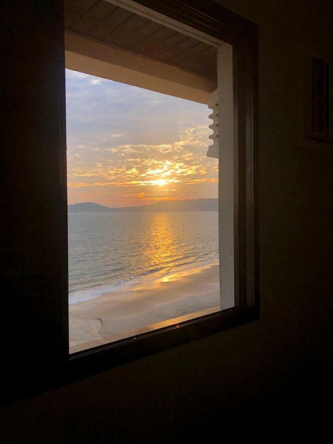 Cobertura Frente Ao Mar Apartman Florianópolis Kültér fotó